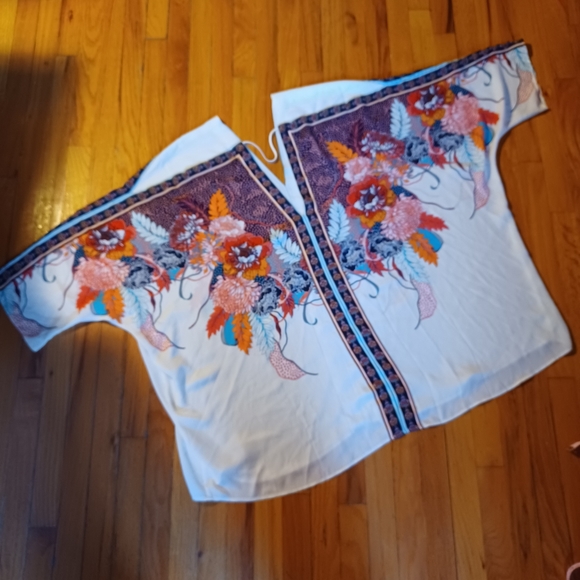 Rose & Olive beautiful top or cover up 3X - Picture 12 of 12